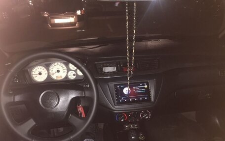 Mitsubishi Lancer IX, 2005 год, 215 000 рублей, 9 фотография