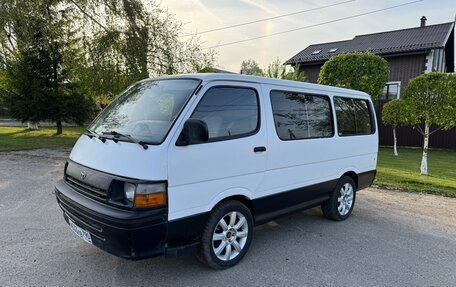 Toyota HiAce H100, 1996 год, 300 000 рублей, 4 фотография