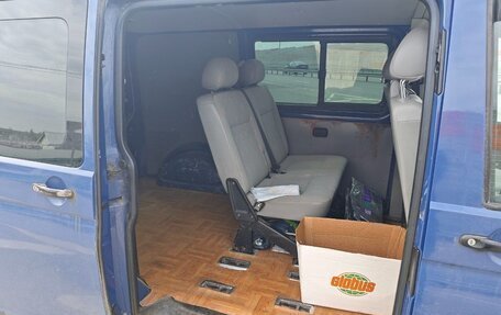Volkswagen Transporter T5 рестайлинг, 2005 год, 800 000 рублей, 4 фотография