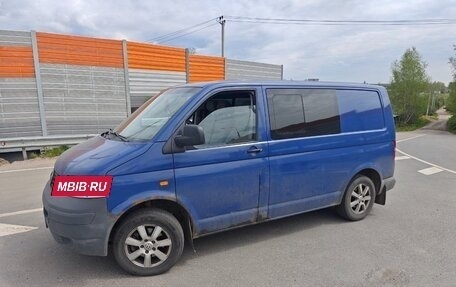 Volkswagen Transporter T5 рестайлинг, 2005 год, 800 000 рублей, 6 фотография
