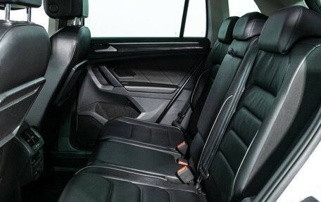 Volkswagen Tiguan II, 2019 год, 2 847 898 рублей, 10 фотография