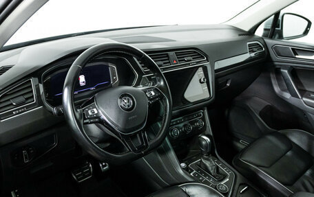 Volkswagen Tiguan II, 2019 год, 2 847 898 рублей, 11 фотография