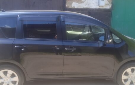 Toyota Ractis I, 2009 год, 815 000 рублей, 2 фотография