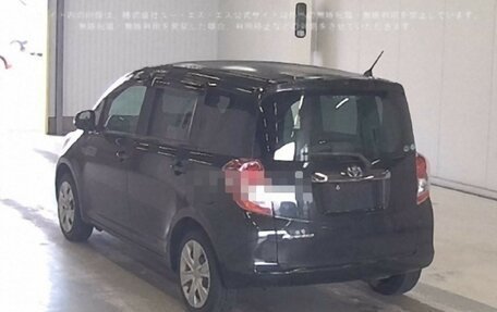 Toyota Ractis I, 2009 год, 815 000 рублей, 8 фотография