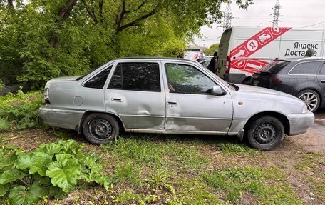 Daewoo Nexia I рестайлинг, 1998 год, 135 000 рублей, 3 фотография