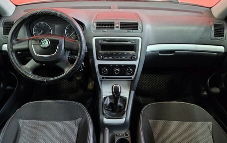 Skoda Octavia, 2011 год, 499 000 рублей, 9 фотография