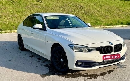 BMW 3 серия, 2018 год, 2 350 000 рублей, 3 фотография