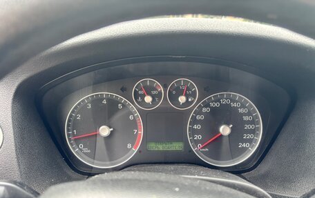 Ford Focus II рестайлинг, 2006 год, 550 000 рублей, 15 фотография