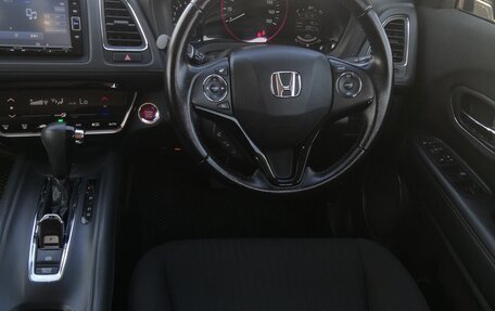 Honda Vezel, 2018 год, 1 700 000 рублей, 8 фотография