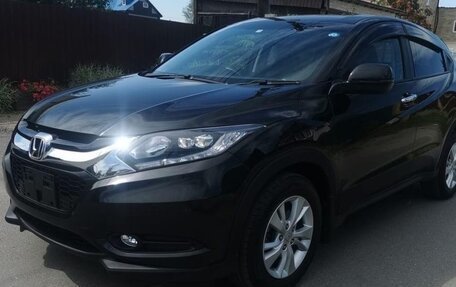 Honda Vezel, 2018 год, 1 700 000 рублей, 25 фотография