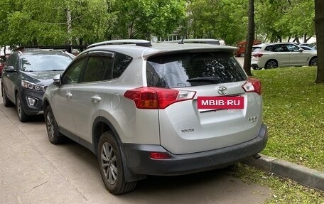 Toyota RAV4, 2013 год, 2 000 000 рублей, 3 фотография