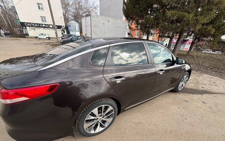 KIA Optima IV, 2017 год, 1 700 000 рублей, 2 фотография