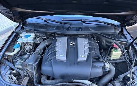 Volkswagen Touareg III, 2012 год, 2 300 000 рублей, 8 фотография