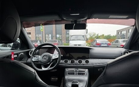 Mercedes-Benz E-Класс, 2018 год, 3 600 000 рублей, 8 фотография