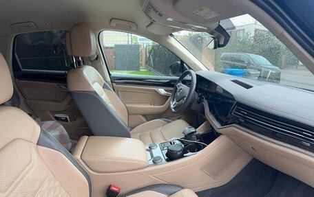 Volkswagen Touareg III, 2020 год, 5 499 000 рублей, 7 фотография