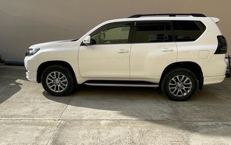 Toyota Land Cruiser Prado 150 рестайлинг 2, 2019 год, 5 555 000 рублей, 5 фотография