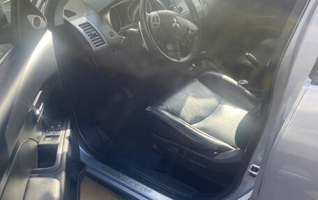 Mitsubishi Outlander III рестайлинг 3, 2008 год, 1 350 000 рублей, 5 фотография