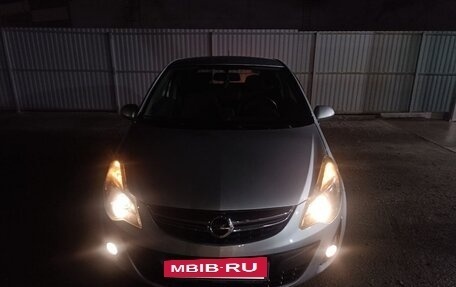 Opel Corsa D, 2013 год, 750 000 рублей, 3 фотография