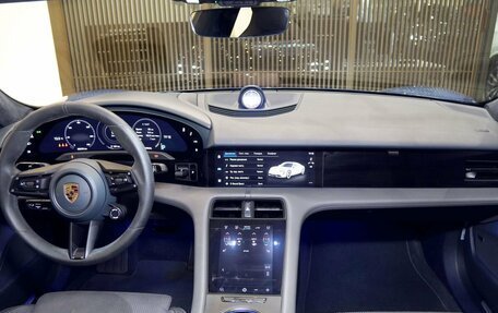 Porsche Taycan I, 2021 год, 8 900 000 рублей, 16 фотография