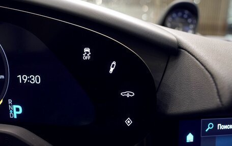 Porsche Taycan I, 2021 год, 8 900 000 рублей, 29 фотография