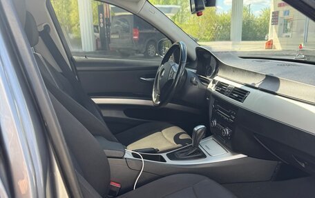 BMW 3 серия, 2009 год, 1 300 000 рублей, 8 фотография