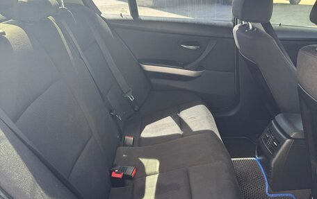 BMW 3 серия, 2009 год, 1 300 000 рублей, 10 фотография