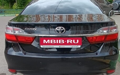 Toyota Camry, 2017 год, 2 230 000 рублей, 6 фотография