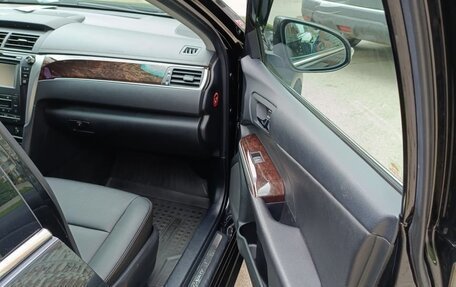 Toyota Camry, 2017 год, 2 230 000 рублей, 18 фотография