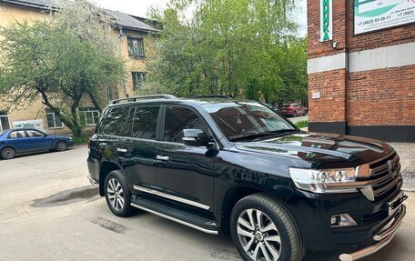 Toyota Land Cruiser 200, 2016 год, 6 500 000 рублей, 3 фотография