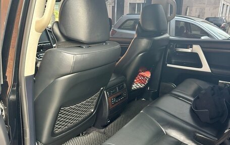 Toyota Land Cruiser 200, 2016 год, 6 500 000 рублей, 14 фотография