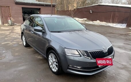 Skoda Octavia, 2018 год, 1 900 000 рублей, 5 фотография