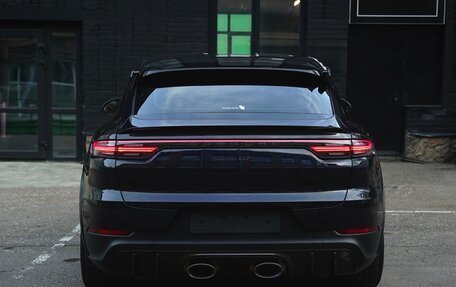 Porsche Cayenne III, 2022 год, 17 250 000 рублей, 4 фотография