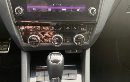 Skoda Octavia, 2018 год, 1 900 000 рублей, 16 фотография