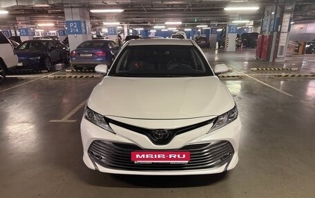 Toyota Camry, 2018 год, 2 690 000 рублей, 5 фотография