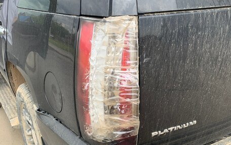 Cadillac Escalade III, 2013 год, 2 149 000 рублей, 11 фотография