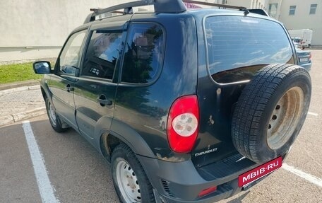 Chevrolet Niva I рестайлинг, 2012 год, 355 000 рублей, 5 фотография