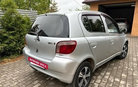 Toyota Yaris I рестайлинг, 2001 год, 410 000 рублей, 4 фотография