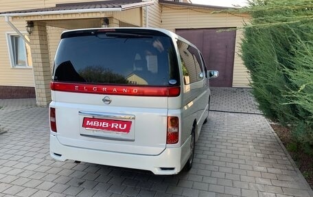Nissan Elgrand III, 2006 год, 1 200 000 рублей, 4 фотография