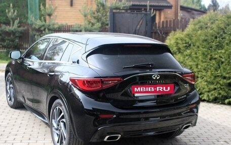 Infiniti Q30, 2016 год, 1 700 000 рублей, 5 фотография
