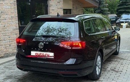 Volkswagen Passat B8 рестайлинг, 2019 год, 2 390 000 рублей, 5 фотография