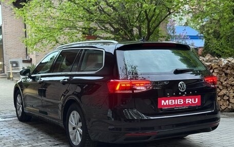 Volkswagen Passat B8 рестайлинг, 2019 год, 2 390 000 рублей, 7 фотография