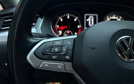 Volkswagen Passat B8 рестайлинг, 2019 год, 2 390 000 рублей, 23 фотография