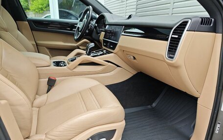 Porsche Cayenne III, 2021 год, 10 990 000 рублей, 21 фотография