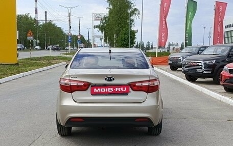 KIA Rio III рестайлинг, 2012 год, 700 000 рублей, 7 фотография