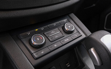 FAW Besturn X40 I, 2021 год, 1 399 000 рублей, 19 фотография