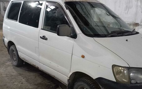 Toyota Lite Ace IV, 2001 год, 290 000 рублей, 2 фотография