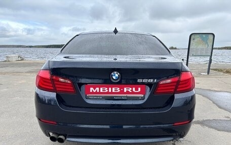 BMW 5 серия, 2012 год, 1 900 000 рублей, 8 фотография