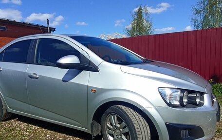 Chevrolet Aveo III, 2013 год, 700 000 рублей, 3 фотография