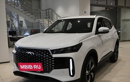 Chery Tiggo 4 I рестайлинг, 2025 год, 2 420 000 рублей, 5 фотография