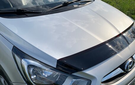 Hyundai Solaris II рестайлинг, 2012 год, 650 000 рублей, 9 фотография